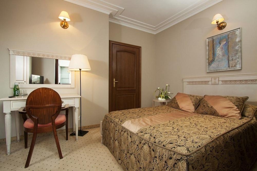 Rubinstein 4* Krakow